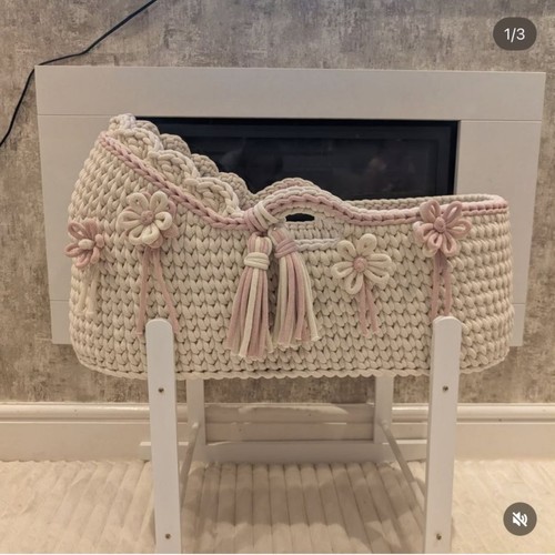 Crochet moses basket - moses, with