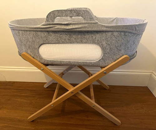 Snuz grey oval portable moses - snuz,