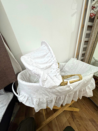 White oval moses basket set - moses,