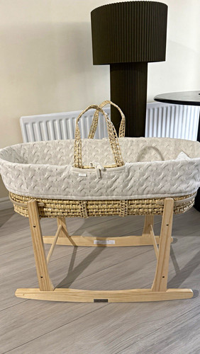 Mamas and papas moses basket - mamas,