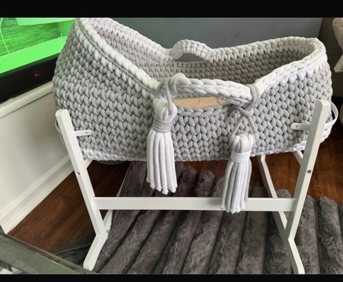 Grey knitted oval moses basket - grey,